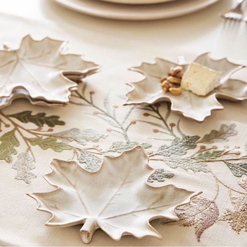 Pottery Barn Ridge Maple Leaf Stoneware Appetizer
Plates - set of 2 - Picture 2 of 8